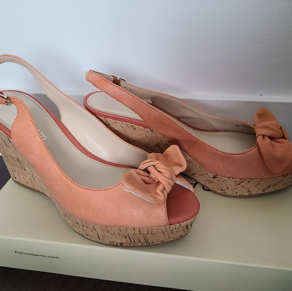 *2/30 symmer clearout* NIB s.8 Franco Sarto leather wedges - Picture 2 of 6